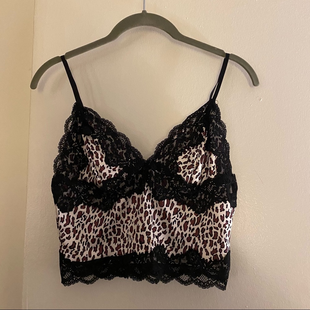 VERGE GIRL - All The Right Moves Cami Leopard - Picture 4 of 8